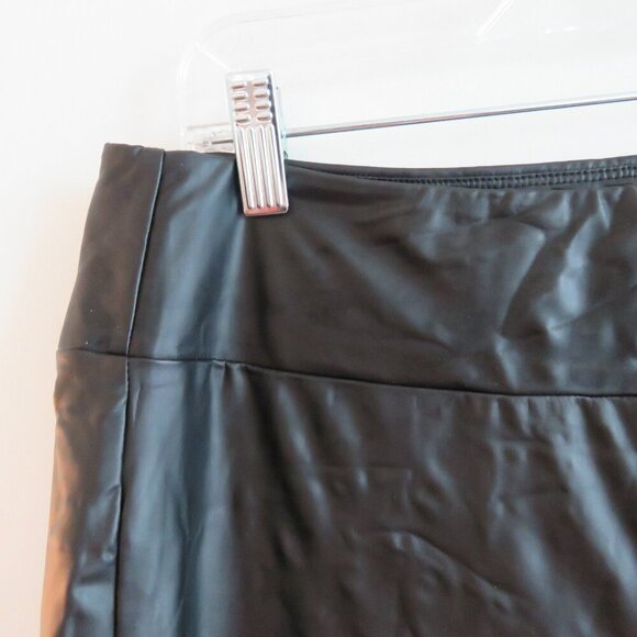 MODCLOTH Keen on Sheen Faux Vegan Leather Leggings in Black Goth - Size L NWT - Picture 6 of 14